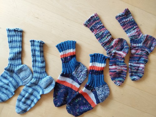 Paar handgestricke socken - 3,
