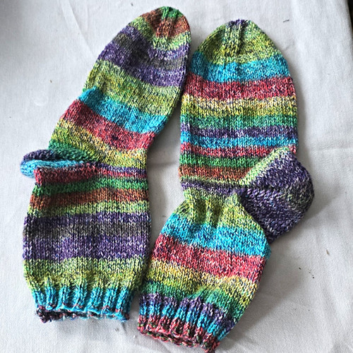 Handgestrickte socken paar - handgestrickte,