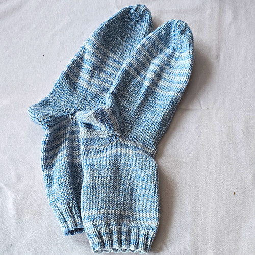 Handgestrickte socken paar - handgestrickte, –