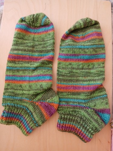 Sneakersocken selbstgestrickt - sneakersocken,