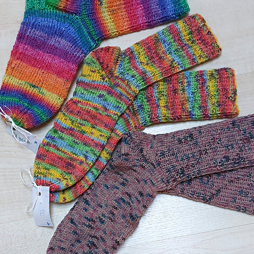 Selbstgestrickte socken - p.,