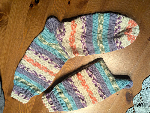 Selbstgestrickte socken - selbstgestrickte, (paar)