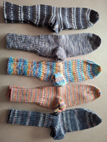 Paar selbstgestrickte - 5,